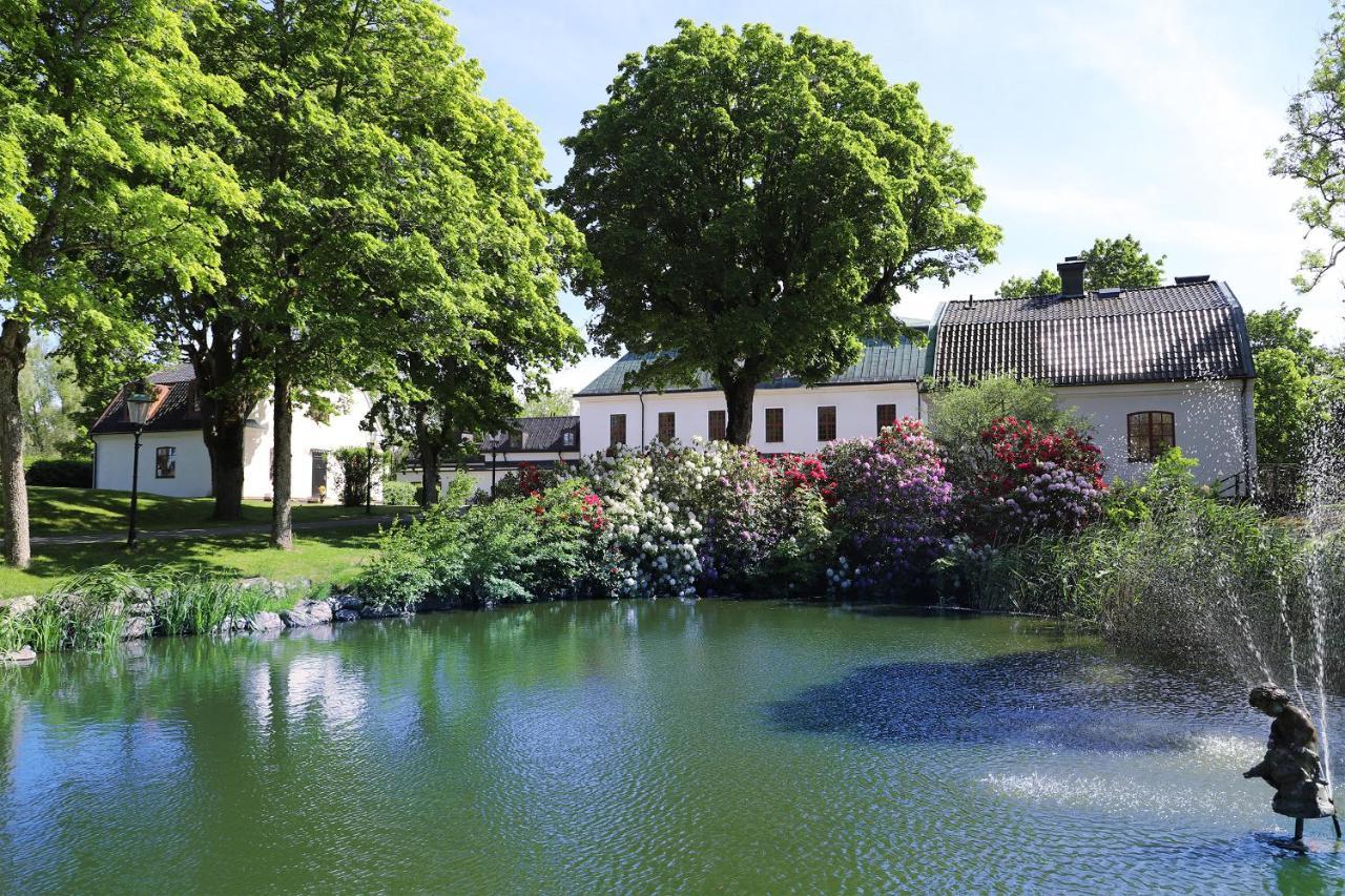 Готель Haeringe Slott Musko Havsbad Екстер'єр фото